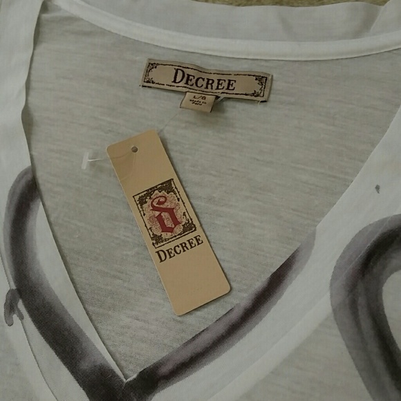 Decree tops 2-bundle - Picture 6 of 7